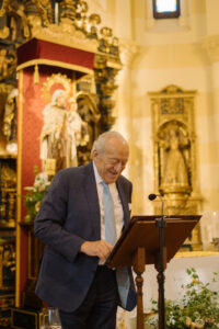 Luis Rodríguez-Ovejero pregona a Salinas la fe, la memoria y el compromiso para iniciar las Fiestas en honor a la Patrona